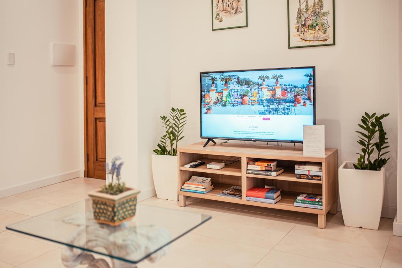 Taoapartments - Casa Antonella ตาออร์มินา ภายนอก รูปภาพ