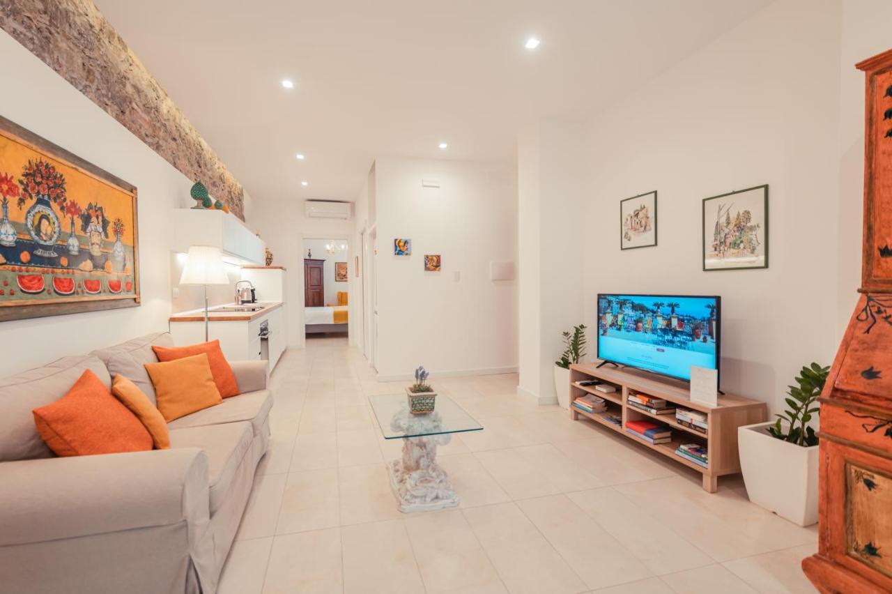 Taoapartments - Casa Antonella ตาออร์มินา ภายนอก รูปภาพ